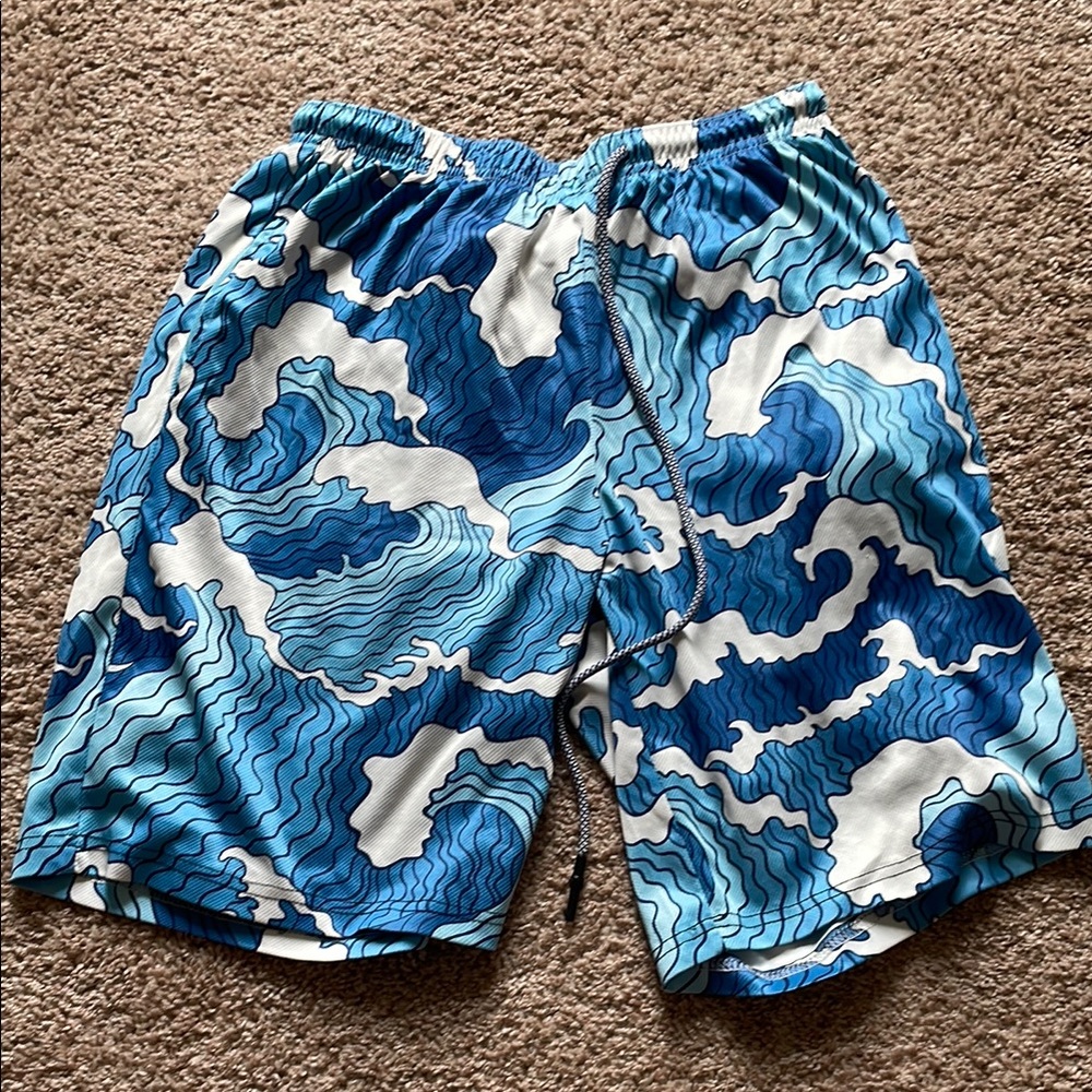 Blue Wave Pattern Men's Swim Shorts